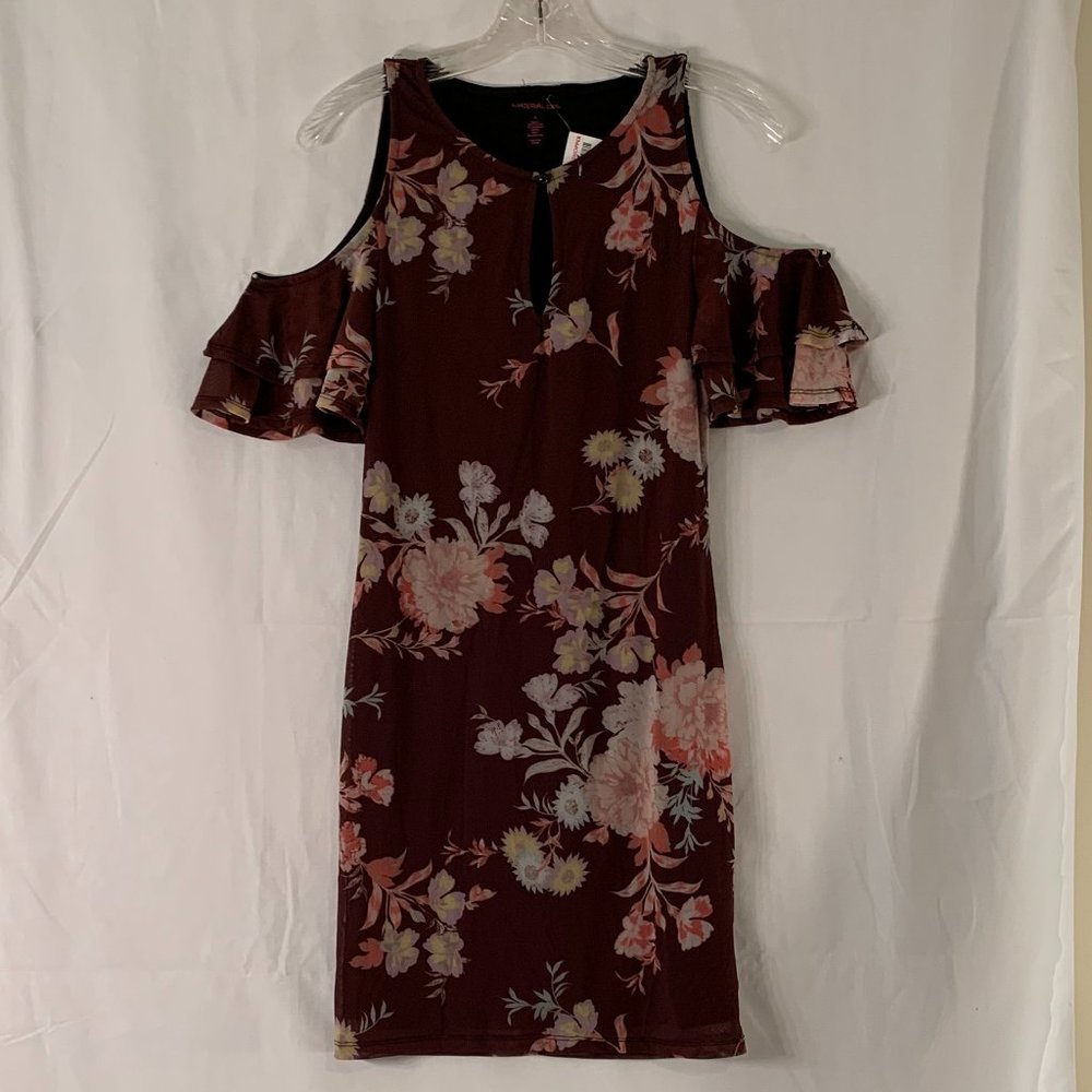 Material Girl A Line Mini Dress with Cold Shoulder in a flowing style. Size L